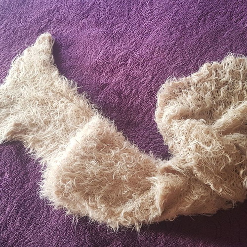 Vintage hand-knitted scarf used, beige, soft