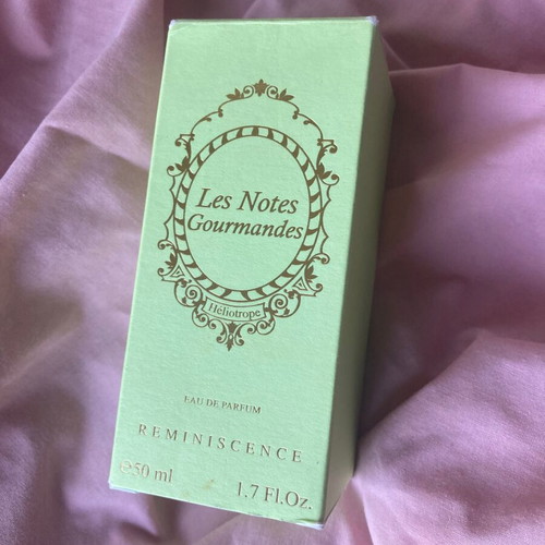 Reminiscence Les Notes Gourmandes Heliotrope Eau de Parfum 50 ml used with box