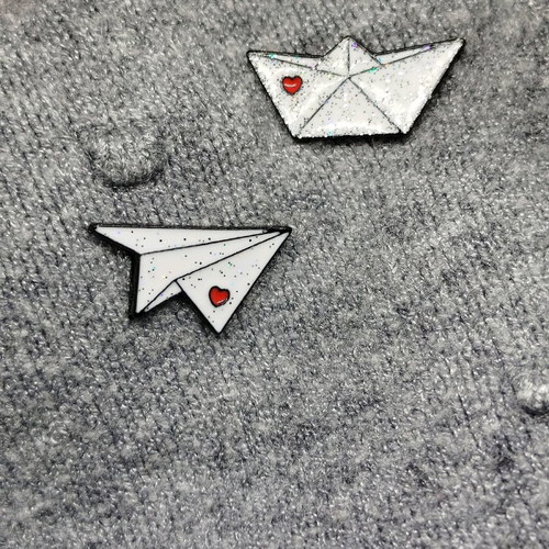 Unisex small enamel pins new