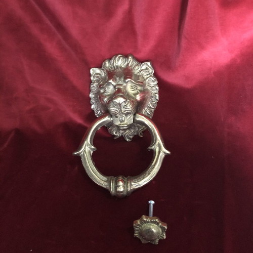 Bronze lion door knocker used