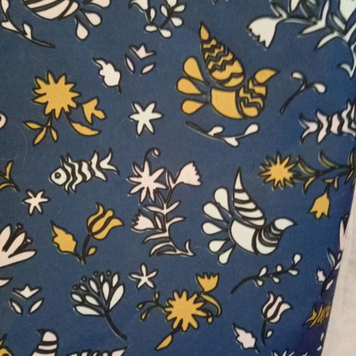 Beautiful fabric new 1.50x1.43 for crafts