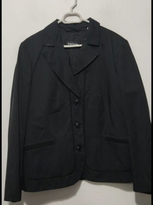 Betty Barclay black jacket like new