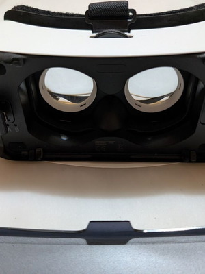 Samsung Gear VR Oculus headset used