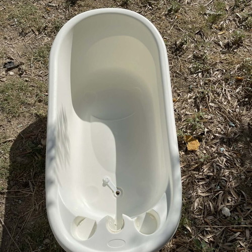 Baby bathtub