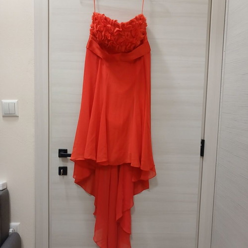 Red Strapless Dress L Cecilia like new, polyester, uneven hem