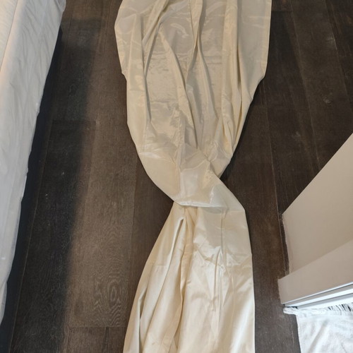 Curtains and Roman blind set, new, 4 curtains and 1 roman blind