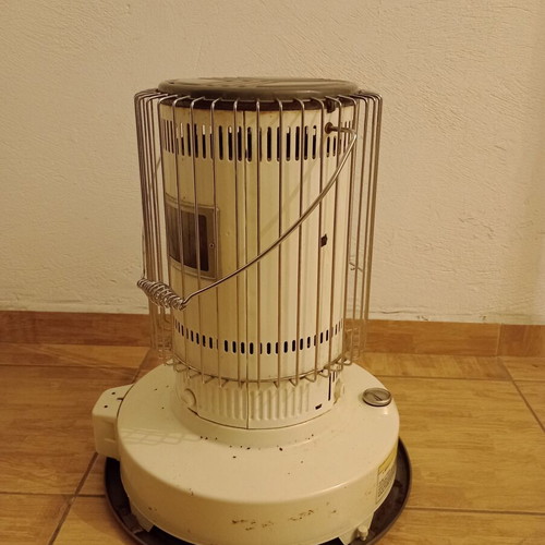 Kerosun portable heater used, 13500 BTU/h, 6.5L kerosene tank