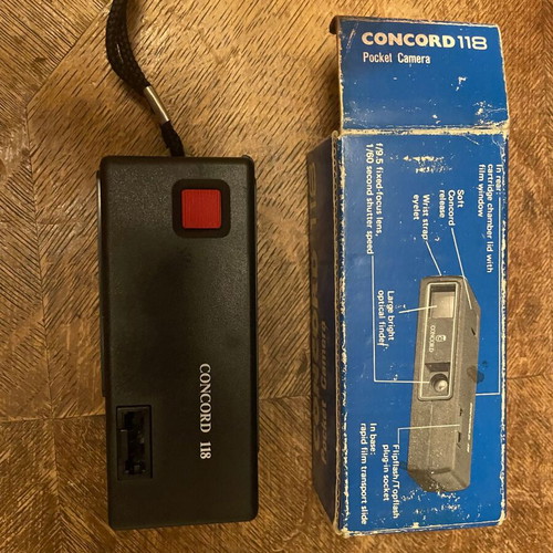 Concord 118 vintage camera used