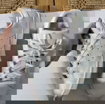  Αθλητικά Adidas ελάχιστα  χρησιμοποιημενα σε άριστη κατάσταση
