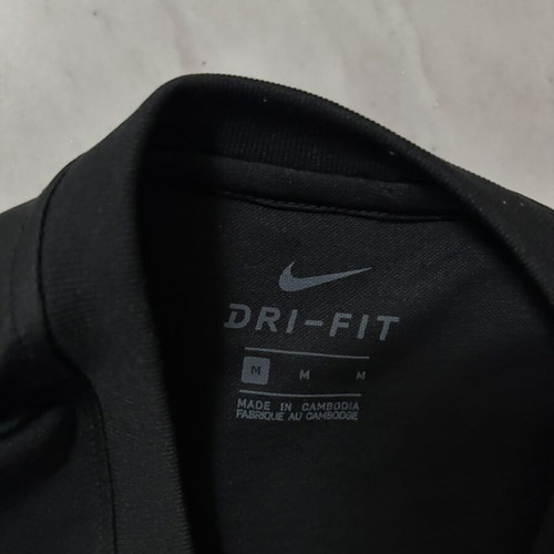 Nike black T-shirt, size medium