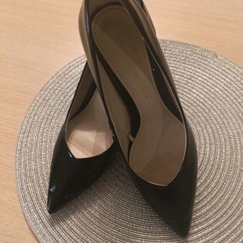 Zara black pointed pumps size 38 like new