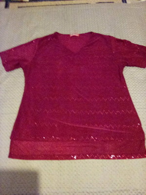 Blouse used with small sequins, red, size L