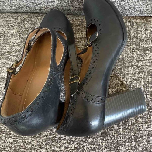 Clarks leather shoes size 38.5 used, black