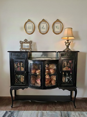 Edwardian buffet cabinet used, English early 20th century