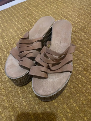 Flatforms suede leather size 39, like new, lightly worn