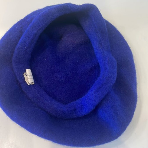 Wool children's beret used, intense blue, 26 cm