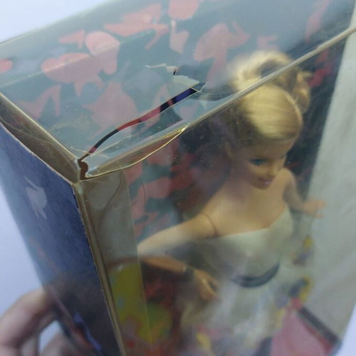 Barbie Shoe Obsession collectible vintage 2012 new