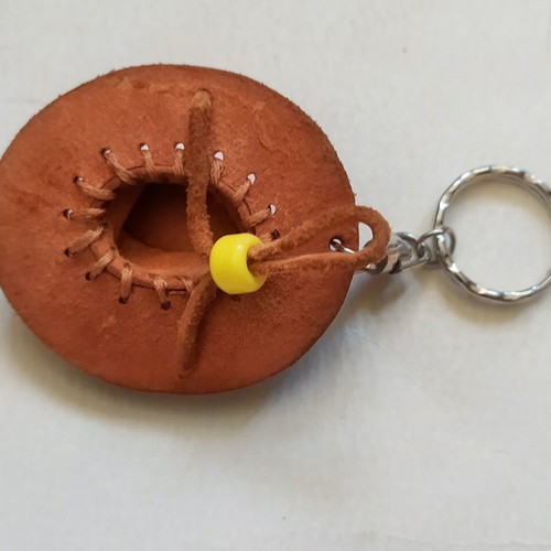 Handmade leather keychain cowboy hat vintage, new, brown