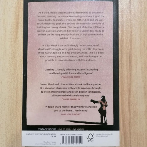 Helen Macdonald H Is for Hawk paperback new book in English