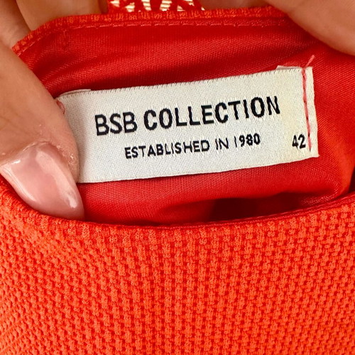 BSB crop top like new, size 42, coral with embroidered back