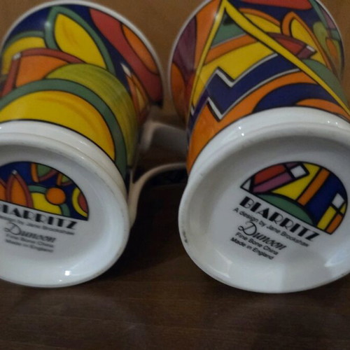 Biarrizt mugs designed by Jane Brookshaw, Dunoon fine bone china like new