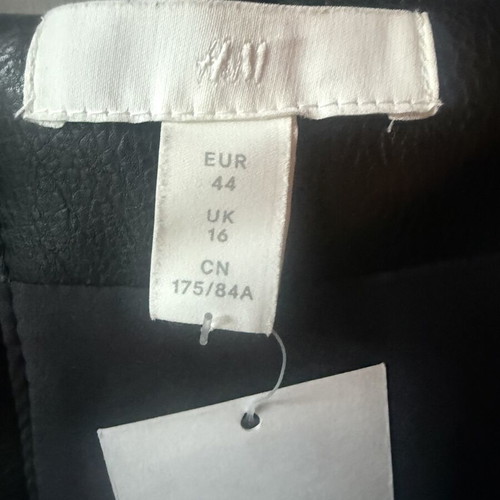 H&M leather skirt new, size 44, black