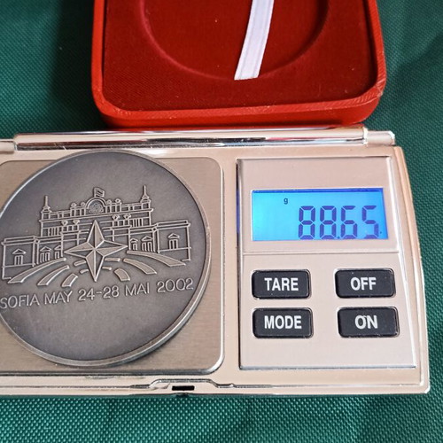 Collectible NATO Medal Sofia 2002 Assembly with Box like new, 88.62g 6cm