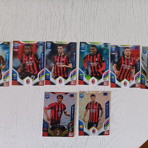 Adrenalyn XL 2026 16 Panini Milan cards like new