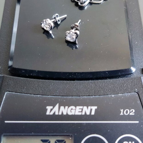 925 Silver Jewelry Set like new with Necklace and Zircon Earrings