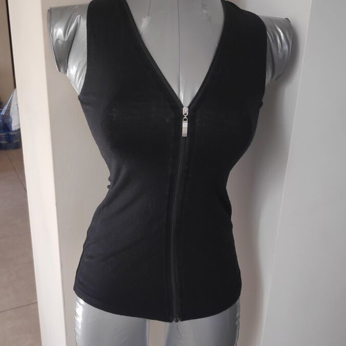 Black sleeveless top with zipper used, one size, cotton