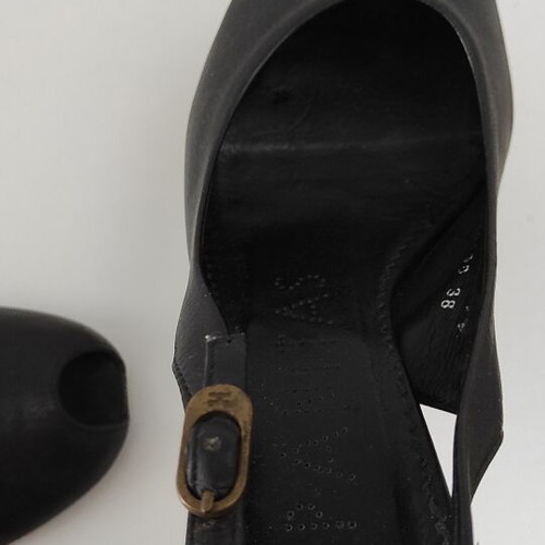 Hispanitas leather sandals size 38 like new, black