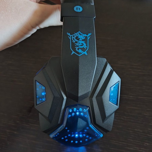 Wireless gaming headset new unused