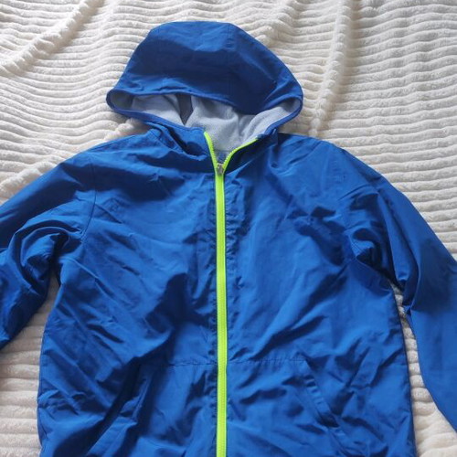 Nike lightweight double face jacket used with pocket damage