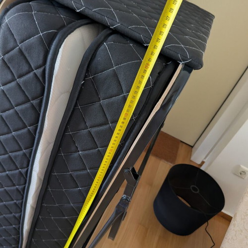 Folding bed 90 x 200 cm with mattress, like new