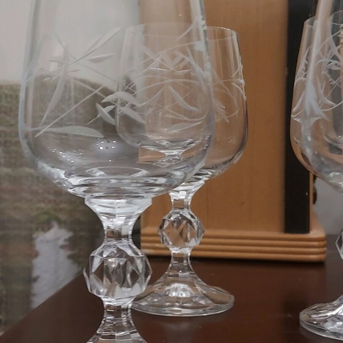 Crystal glasses carved handmade like new, set of 4 pieces