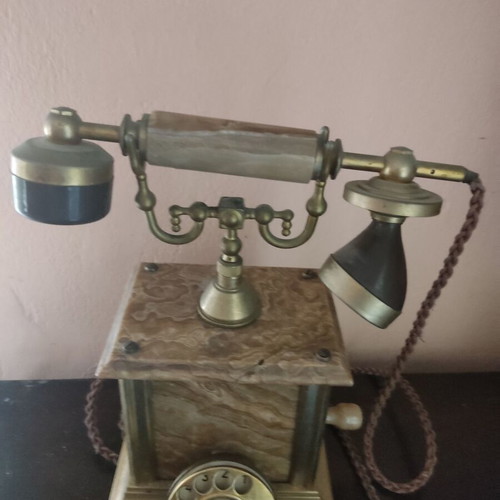 Telcer Marble Vintage Telephone like new, 1960s-1970s