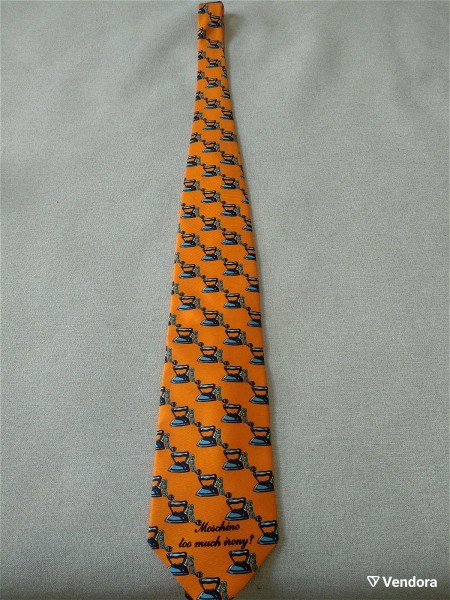 gravata Moschino