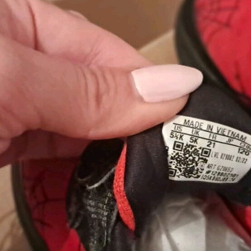 Adidas Spiderman kids sport shoes like new