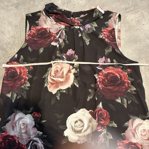 Attrattivo floral top like new, size L multicolor