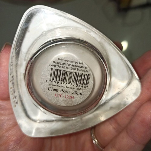 Acrylic nail powder in good condition