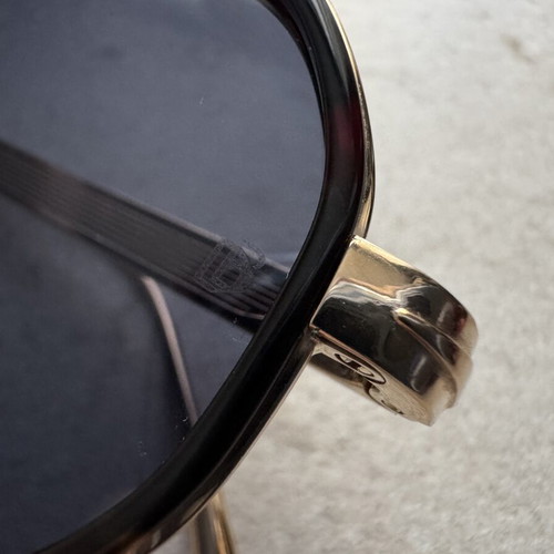 David Beckham sunglasses like new, gold frame with tortoise detail