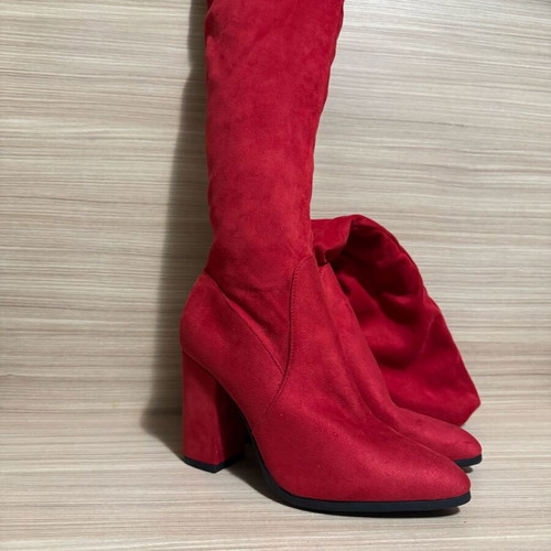 Boots new, red, size 38