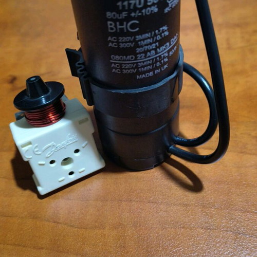 Capacitor 80μF and compressor start relay new