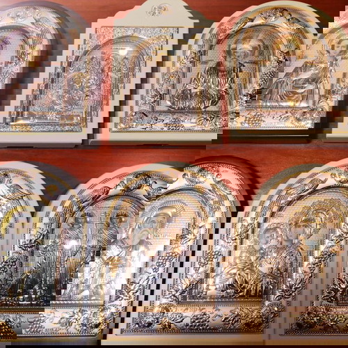 Ιερές εικόνες από τις Καρυές Αγίου Όρους καινούργιες, επάργυρες με τζάμι