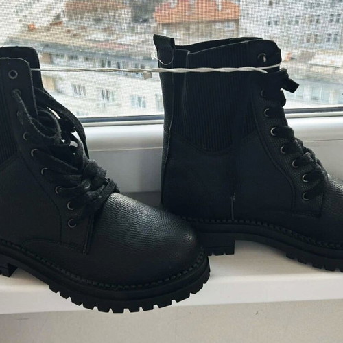 LC Waikiki boots new, black, size 37