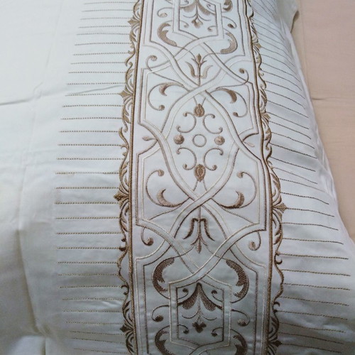 Palamaiki luxury super king bed sheet set new, 300 thread count, embroidered