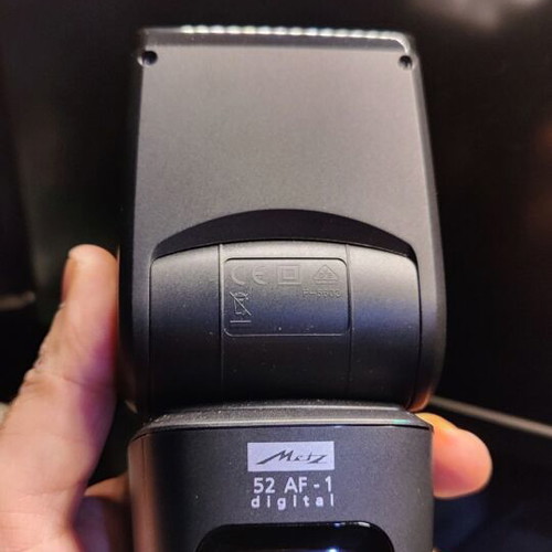 Metz Mecablitz 52 AF-1 digital flash like new for Sony