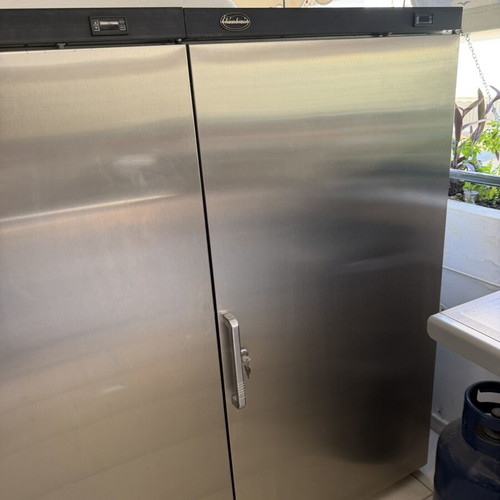 Chambrair Professional Wine Cooler like new
