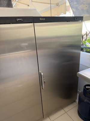 Chambrair Professional Wine Cooler like new