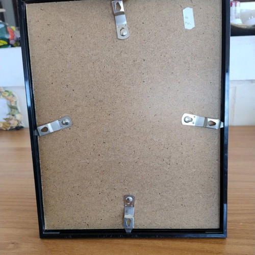Plastic photo frame 24x30 like new